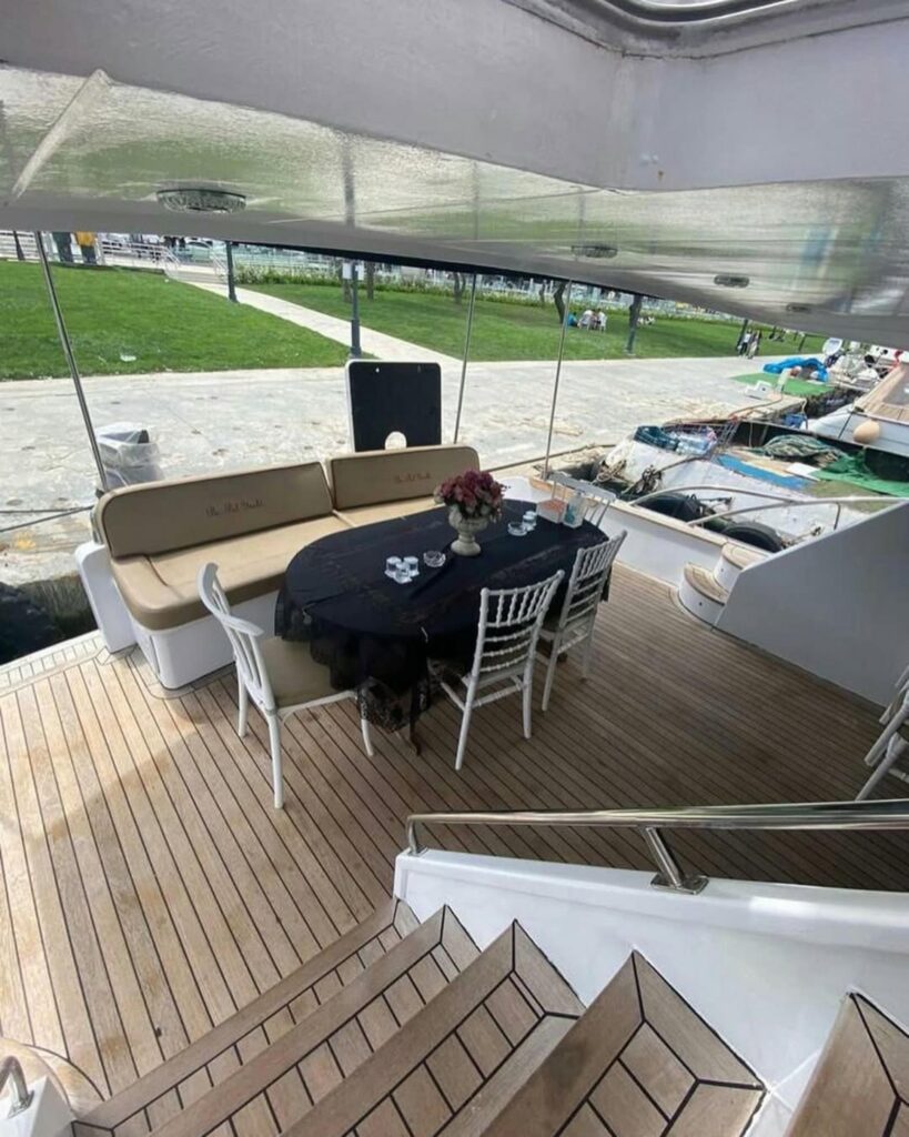 WhatsApp Image 2025-05-14 at 17.57.55 (1)